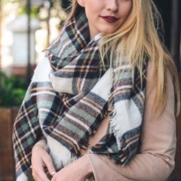 Fall Vibes Blanket Scarf - Picture 4 of 11